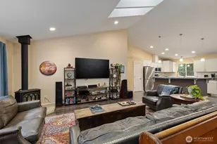 10278 NE Shore Dr, Indianola, WA 98342 - Photo 8