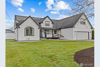 1355 McHugh Avenue, Enumclaw, WA 98022 - Photo 1