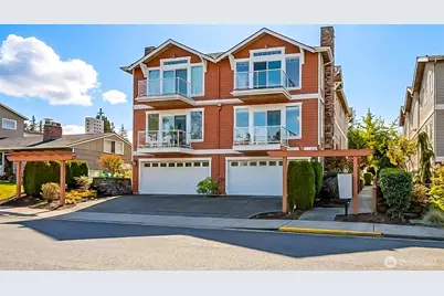 626 Glen Street #201, Edmonds, WA 98020 - Photo 1