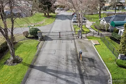 13913 21st Avenue Ct E #244, Tacoma, WA 98445 - Photo 36