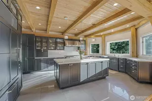 528 Waynes Ridge Cir, Camano Island, WA 98282 - Photo 14