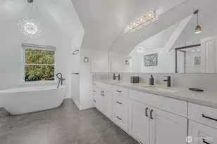 528 Waynes Ridge Cir, Camano Island, WA 98282 - Photo 22