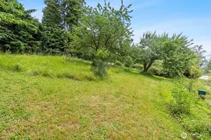 2642 E Lake Sammamish Pkwy NE, Sammamish, WA 98074 - Photo 22