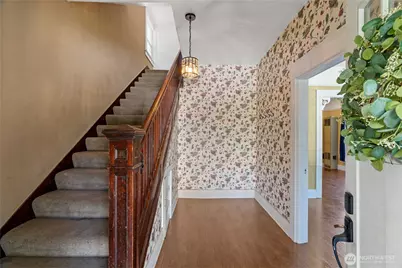 626 Eklund Avenue, Hoquiam, WA 98550 - Photo 2