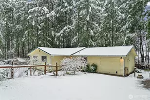 805 Island Blvd, Fox Island, WA 98333 - Photo 1