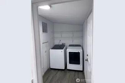 827 West Valley Highway #46, Kent, WA 98032 - Photo 20