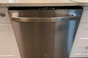 827 West Valley Hwy, Kent, WA 98032 - Photo 18