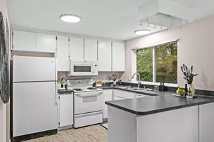 1030 204th Pl SE, Bothell, WA 98012 - Photo 10