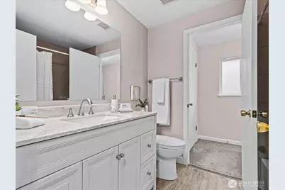 1030 204th Place SE, Bothell, WA 98012 - Photo 14