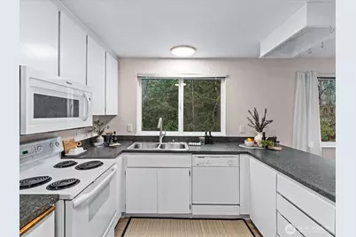 1030 204th Place SE, Bothell, WA 98012 - Photo 12