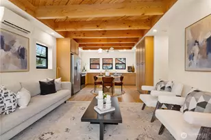 8253 Densmore Ave N, Seattle, WA 98103 - Photo 12