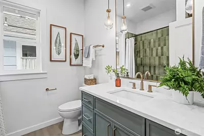 604 N 44th Street, Seattle, WA 98103 - Photo 14