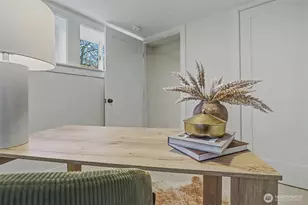 604 N 44th St, Seattle, WA 98103 - Photo 26