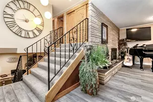 36510 Mountain Hwy E, Eatonville, WA 98328 - Photo 8