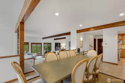 5601 43rd Avenue W, Seattle, WA 98199 - Photo 10