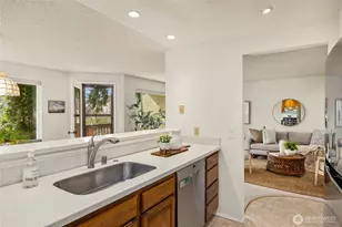 794 Madison Ave N, Bainbridge Island, WA 98110 - Photo 16