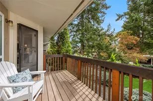 794 Madison Ave N, Bainbridge Island, WA 98110 - Photo 10