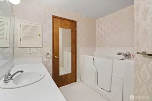 2220 126th Ave E, Edgewood, WA 98372 - Photo 16