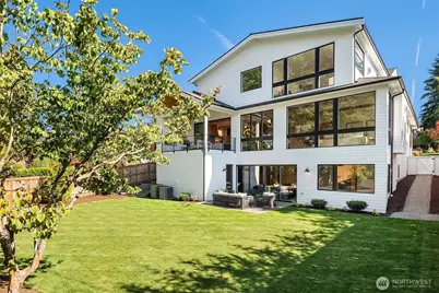 9812 NE 31st Street, Bellevue, WA 98004 - Photo 40