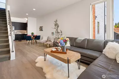 551 28th Avenue, Seattle, WA 98122 - Photo 8