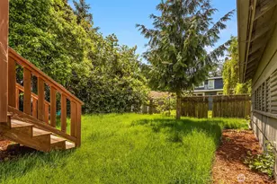 935 N 92nd St, Seattle, WA 98103 - Photo 32