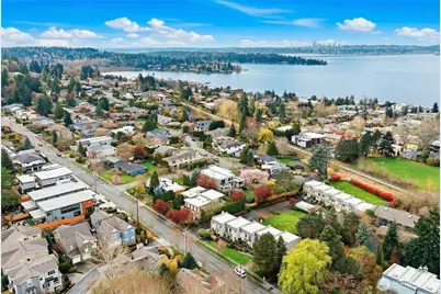 6527 106th Avenue NE #10, Kirkland, WA 98033 - Photo 2