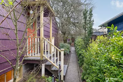 11249 Fremont Avenue N, Seattle, WA 98133 - Photo 20