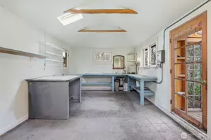 11249 Fremont Ave N, Seattle, WA 98133 - Photo 24