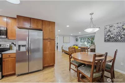 14219 SE 259th Place, Kent, WA 98042 - Photo 10