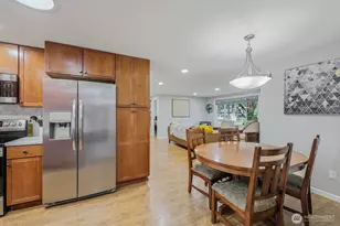 14219 SE 259th Pl, Kent, WA 98042 - Photo 10