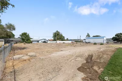721 S Winona Street, Moses Lake, WA 98837 - Photo 14