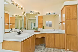 27517 218th Pl SE, Maple Valley, WA 98038 - Photo 20