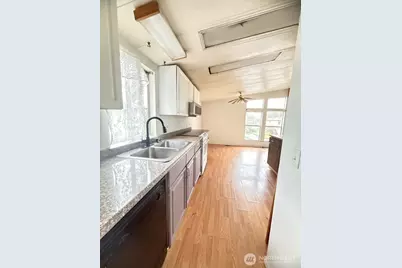 14003 70th Street E, Sumner, WA 98390 - Photo 4