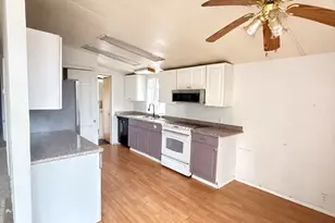 14003 70th St E, Sumner, WA 98390 - Photo 8