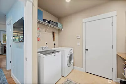 2712 Sunset Court, Steilacoom, WA 98388 - Photo 8