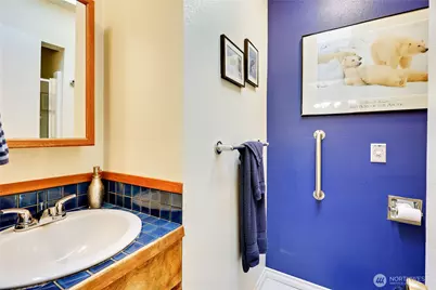 541 Surfcrest Place NE, Poulsbo, WA 98370 - Photo 22