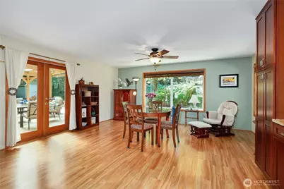 541 Surfcrest Place NE, Poulsbo, WA 98370 - Photo 14