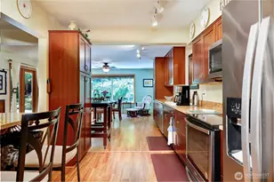 541 Surfcrest Pl NE, Poulsbo, WA 98370 - Photo 14