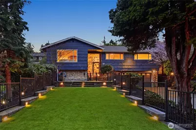 3601 NE 100th Street, Seattle, WA 98125 - Photo 2