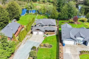 1579 Silver Fir Dr, Camano Island, WA 98282 - Photo 2