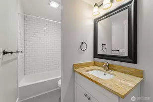 22706 NE 12th Pl, Sammamish, WA 98074 - Photo 24