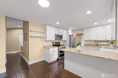 22706 NE 12th Place, Sammamish, WA 98074 - Photo 12