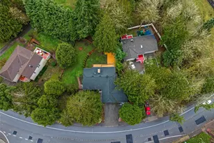 22706 NE 12th Pl, Sammamish, WA 98074 - Photo 34