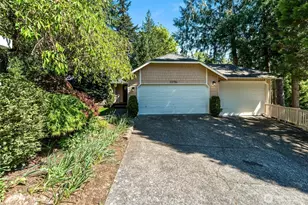 22706 NE 12th Pl, Sammamish, WA 98074 - Photo 2