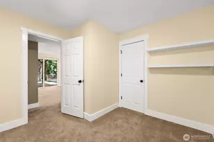 22706 NE 12th Pl, Sammamish, WA 98074 - Photo 30