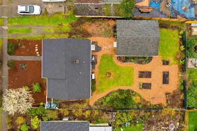 11437 Cornell Avenue S, Seattle, WA 98178 - Photo 26