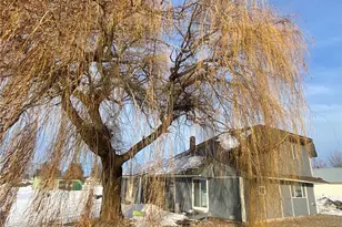 200 Watson Street NW, Creston, WA 99117 - Photo 1