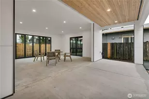 8439 47th Ave S, Seattle, WA 98188 - Photo 4