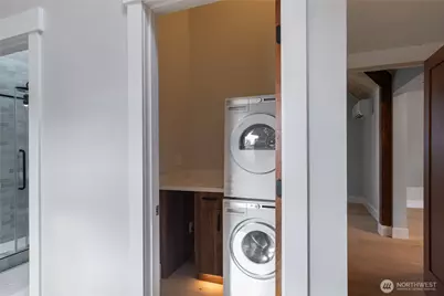 10715 2nd Avenue NW, Seattle, WA 98177 - Photo 24