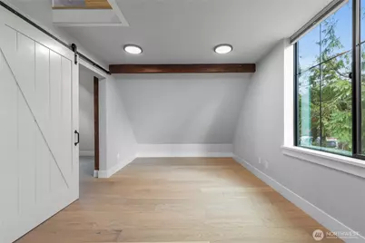 10715 2nd Avenue NW, Seattle, WA 98177 - Photo 22